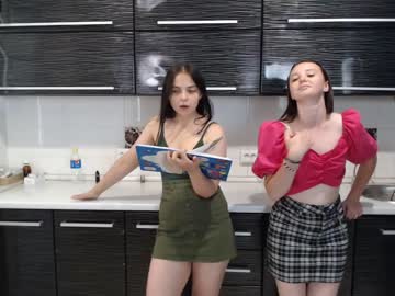 webcam couple renae_tom live cam image #6477567