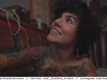 webcam girl _frankie_rivers live cam image #3500836