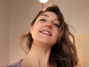 webcam girl mia_elfie live cam image #7665215