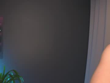 webcam girl daisy_mint live cam image #9644873