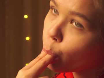 webcam girl helenmoors live cam image #5682011