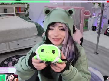 webcam girl crimsonkitten live cam image #11603371
