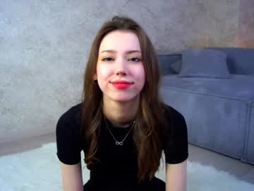 webcam girl linnhaskell live cam image #12599025