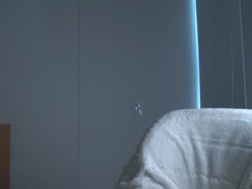 webcam girl houseofkei live cam image #2012141