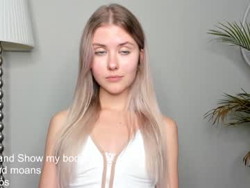 webcam girl steffanie_blue live cam image #7401779