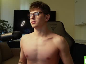 webcam man artdimension live cam image #9750814