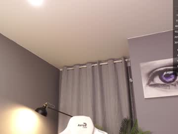 webcam girl meganiex live cam image #9761471