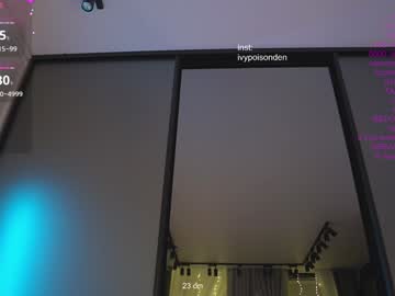 webcam girl kronniekray live cam image #12523155