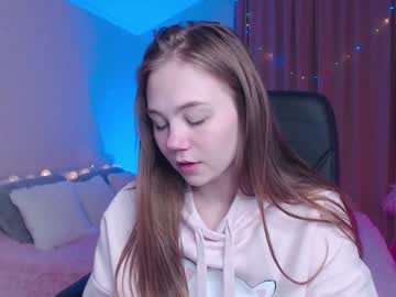 webcam girl little__princesss1 live cam image #805517