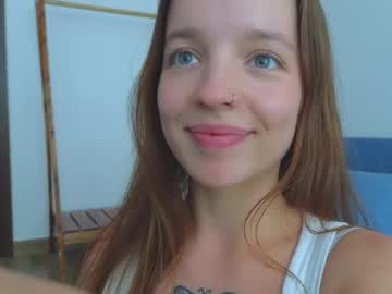 webcam girl my_mia_ live cam image #12500377