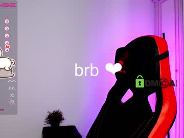webcam girl small_blondee live cam image #4904742