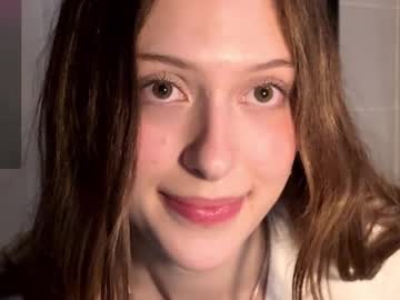 webcam girl catherenee live cam image #12820778