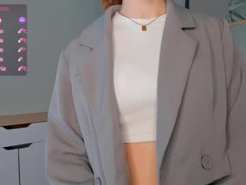 webcam girl cwenhardey live cam image #11403485