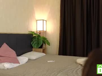 webcam girl beatriiisha live cam image #12053633