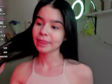 webcam girl naivemoon live cam image #12072001
