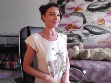 webcam girl jennycutey live cam image #6620623