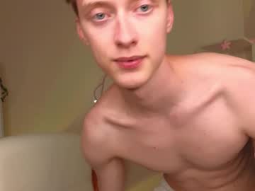 webcam man sasha_huyevo live cam image #9838733
