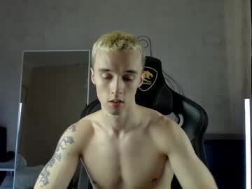 webcam man mason_warhol live cam image #9978801