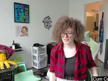 webcam girl gomoreup live cam image #12802641