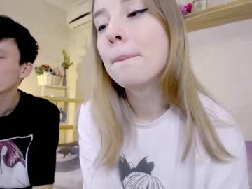 webcam couple williamandmia live cam image #4432213