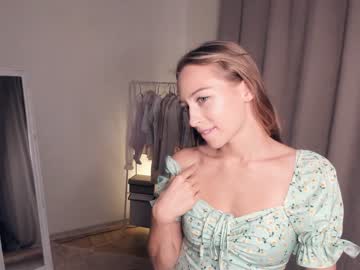 webcam girl wave_of_happy_ live cam image #7463035