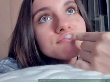 webcam girl lorettadunnell live cam image #11328782