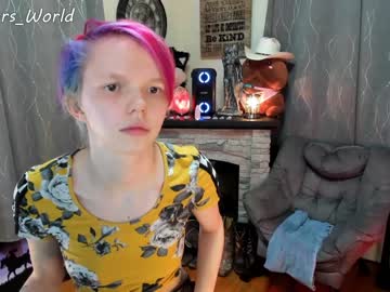 webcam girl murbears_world live cam image #3002837