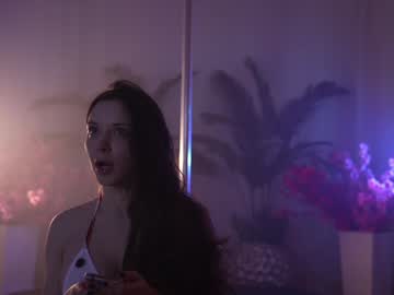 webcam girl kittycaitlin live cam image #11433902