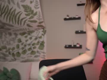 webcam girl emma_ruby live cam image #6643839