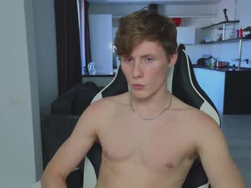 webcam man fixsicki live cam image #9516323