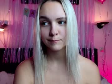 webcam girl beverly_hillls live cam image #9484228