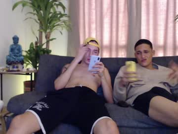 webcam man fratguysonline live cam image #1955007