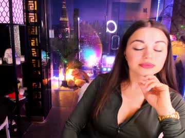 webcam girl alma_pearl live cam image #5403250