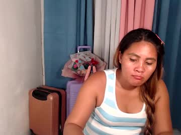 webcam girl hot_mea_intown live cam image #10563621
