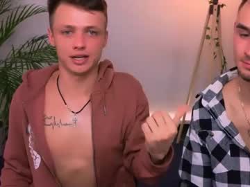 webcam man max_poower live cam image #8275359