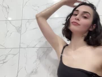 webcam girl wonderland_stia live cam image #12371412