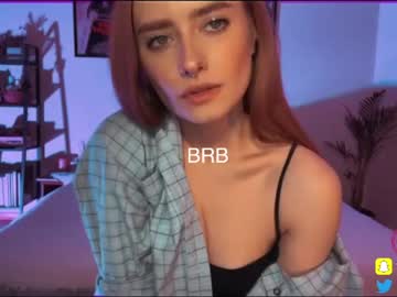 webcam girl _yvie_ live cam image #2737907