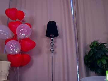 webcam girl felissiany live cam image #11915313