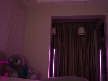 webcam girl lindamei live cam image #3171763