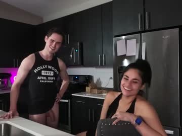 webcam couple ari_lovexo live cam image #7749188