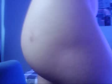 webcam girl whimsical_joy live cam image #7953576