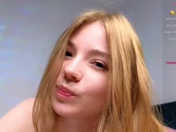 webcam girl lovely_shyy live cam image #11160463