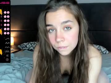 webcam girl monika_youthfull live cam image #4136107