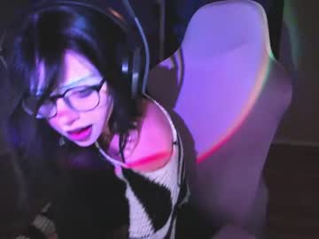 webcam girl salemhex live cam image #5884435