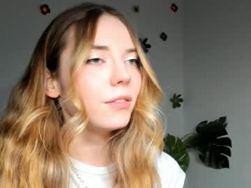 webcam girl thisisamelia live cam image #10703128
