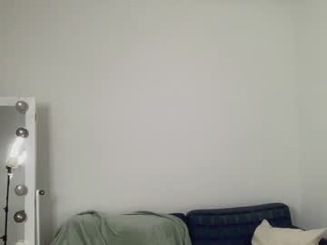 webcam girl strawberryjamx live cam image #1484900