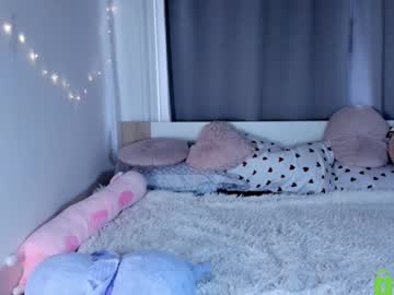 webcam girl mitsuko_ live cam image #11084715