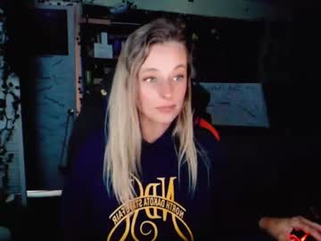 webcam girl yoursecretgirlfriend11 live cam image #2975030