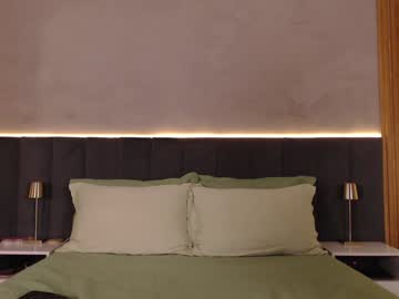 webcam girl one_more_cum live cam image #9626316