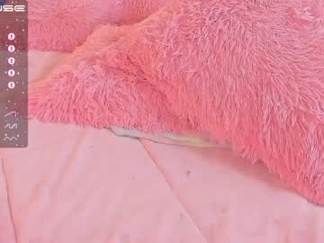 webcam girl little_effy18 live cam image #6752327